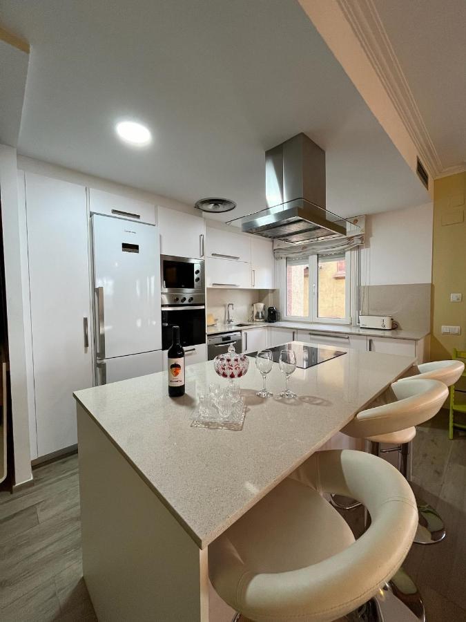 Seahomes Vacations - Nautic Maritime Apt Blanes Eksteriør bilde